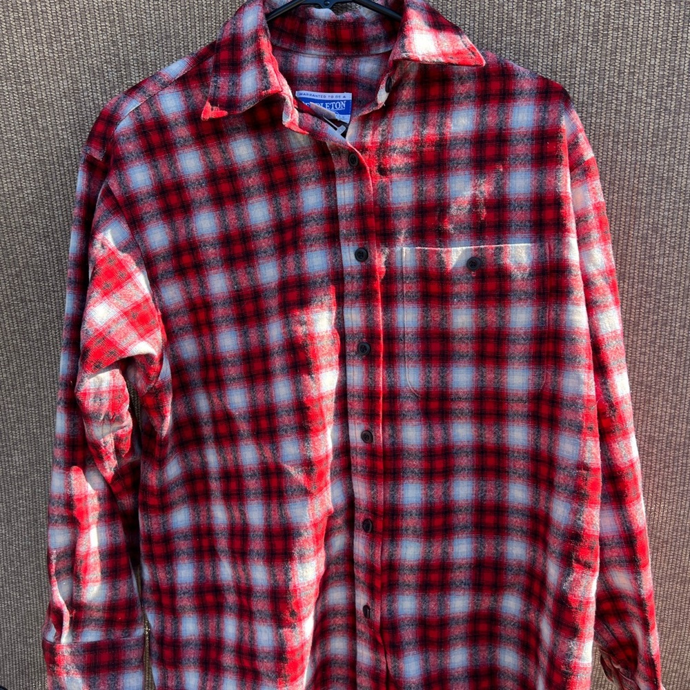 Vintage Pendleton Shirt Mens Sz M Red Black Wool Flannel Plaid Board Made in USA
